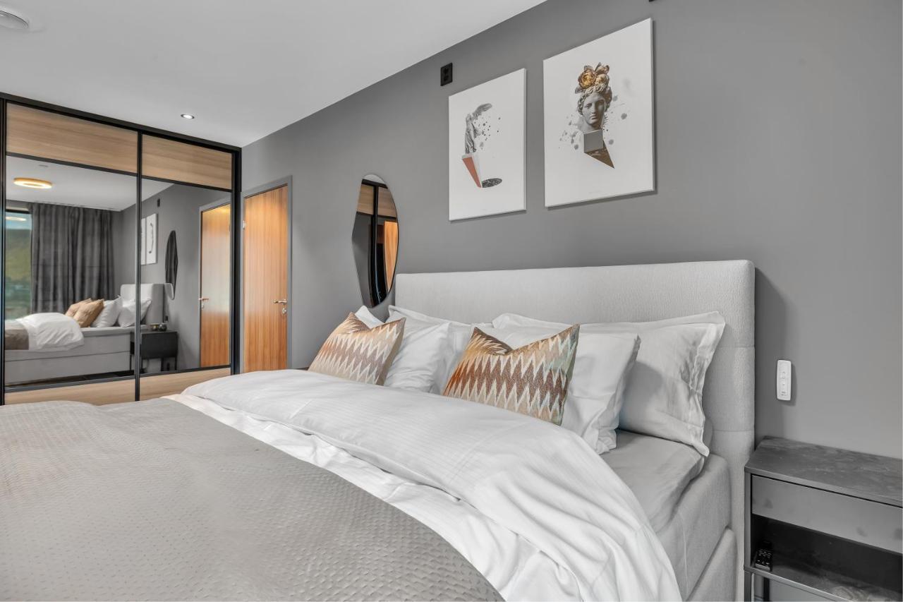 Penthouse In Downtown Tromso New Apartment Екстериор снимка