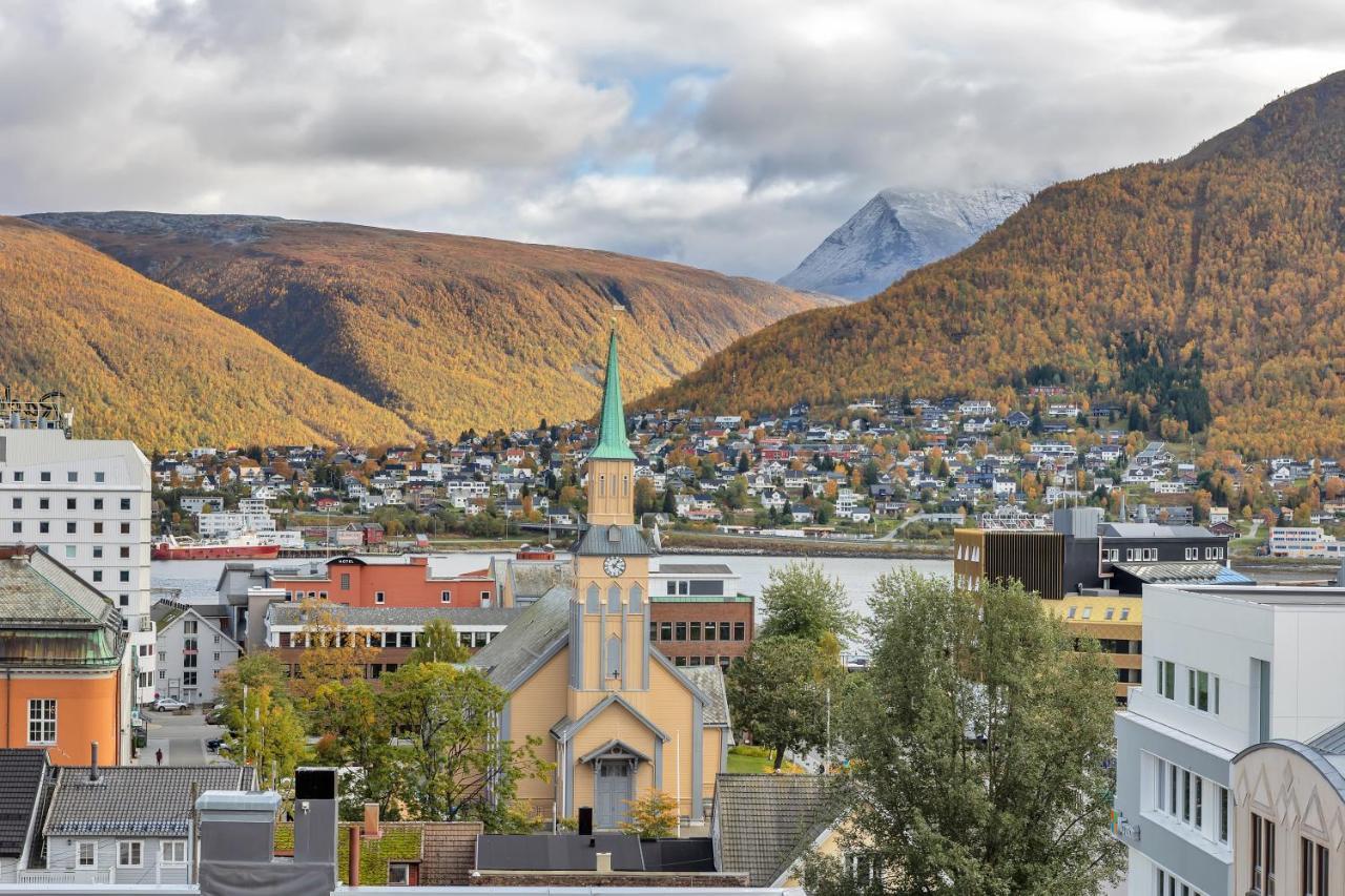 Penthouse In Downtown Tromso New Apartment Екстериор снимка